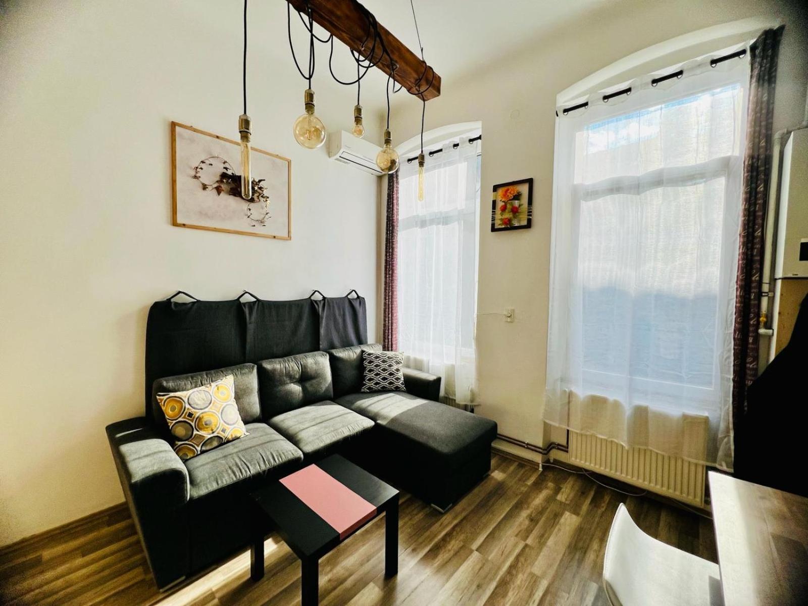 Elizabeth Brasov Apartment Exterior foto